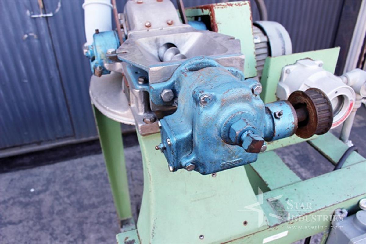 Used MikroPulverizer Mk I, screw-feed