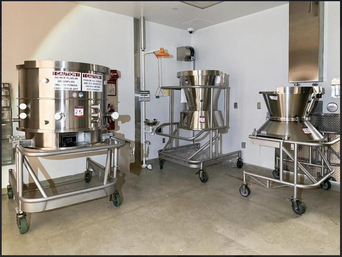 Used Vector Freund Flo Coater System FL-3N-120 Fluid Bed Dryer