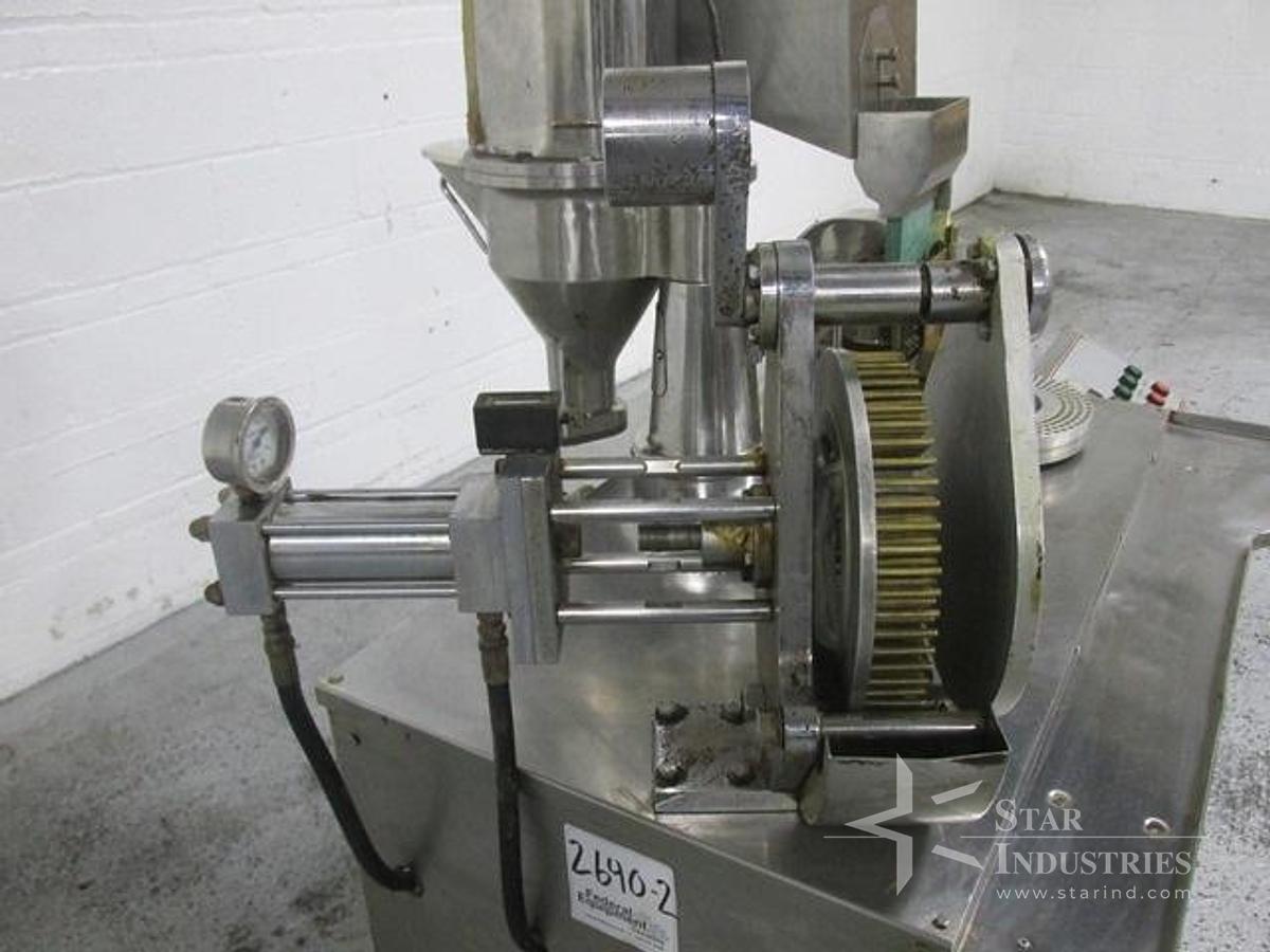 Used 500 GALLON DCI JACKETED STAINLESS TANK