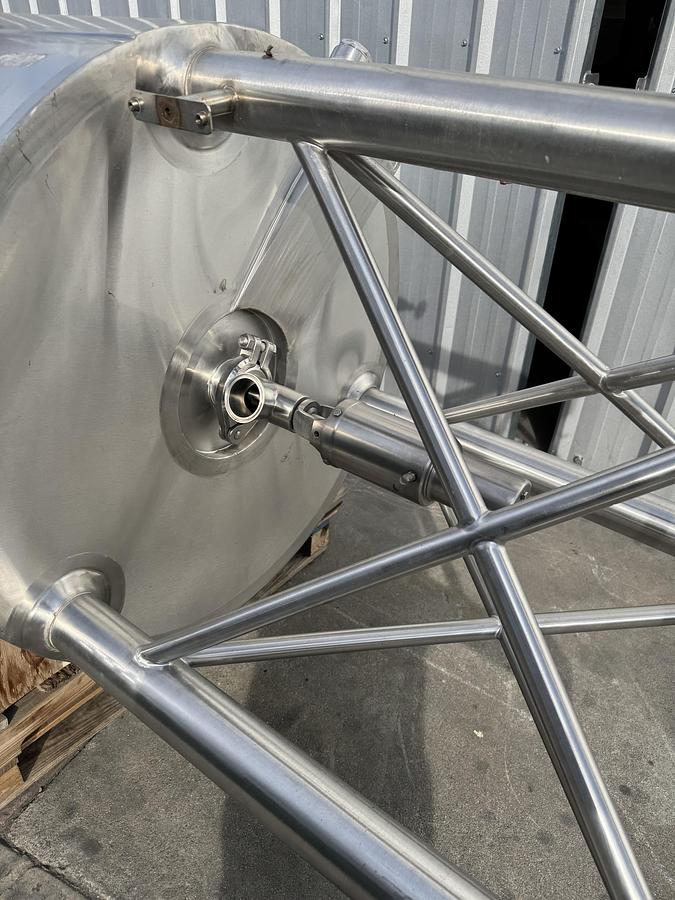 Used Cherry-Burrell 500 gallon Cap Jacketed w/Agitator