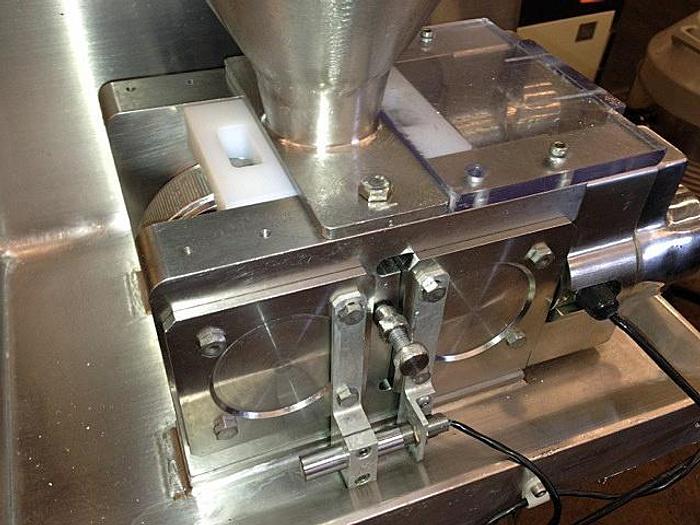 Used Vector Freund TF-Mini Roller Compctor