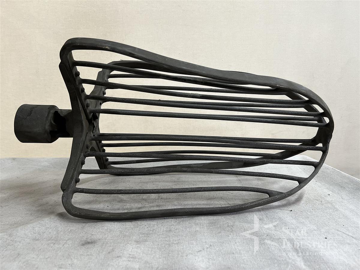 Used Hobart Equivalent Aluminum Beater