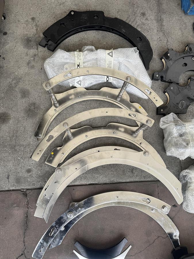 Used Arol Capper with Hopper and Elevator