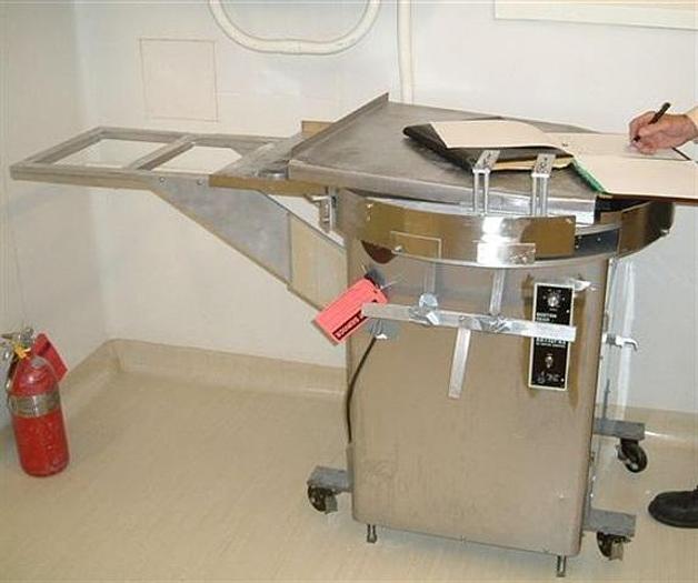 Used Cozzoli 30" s.s. Rotary Table