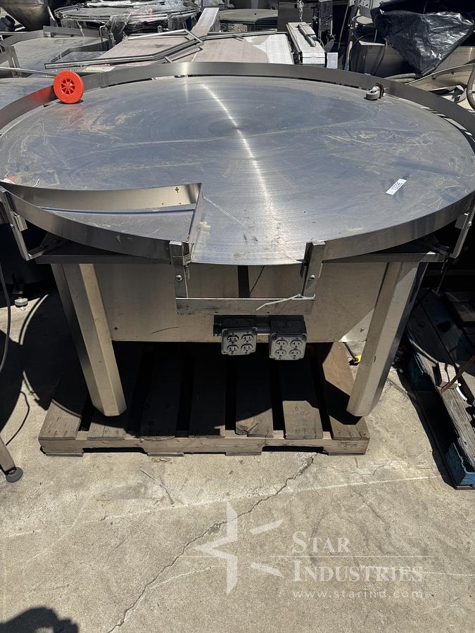 Used Aesus Accumulating Table 60'' Diameter