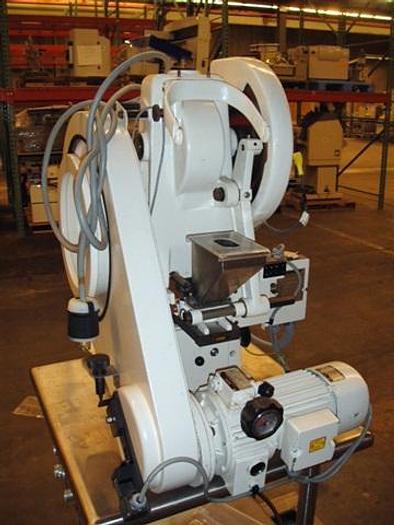 Used Korsch EK-0 Tablet Press