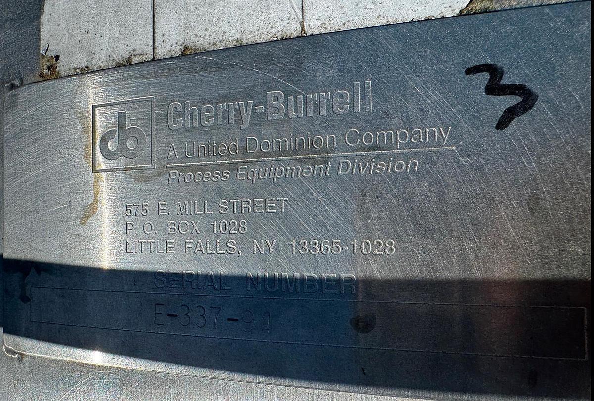 Used Tank, 1,500 Gallon, Stainless Steel, Vertical, Cherry-Burrell