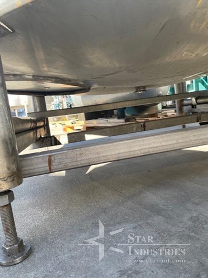 Used Stainless Steel Tank 600 gallons