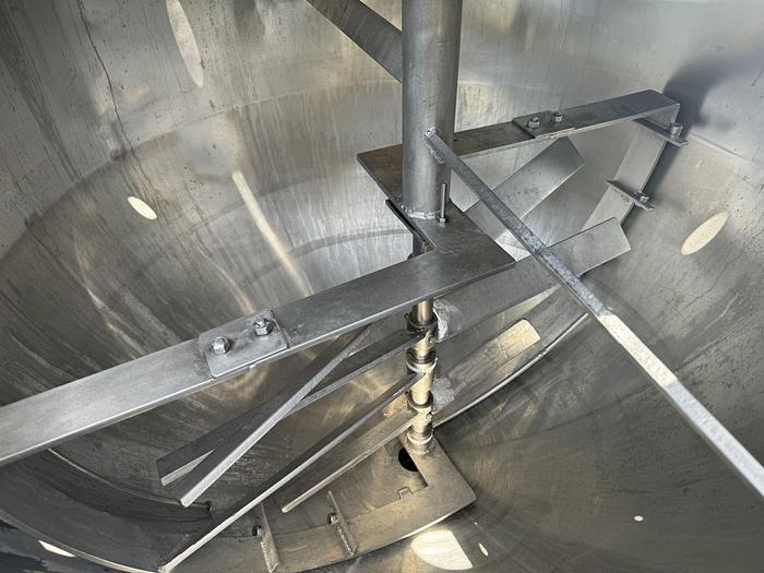 Used 300 Gallon Lee Single-motion Swept Jacketed Kettle