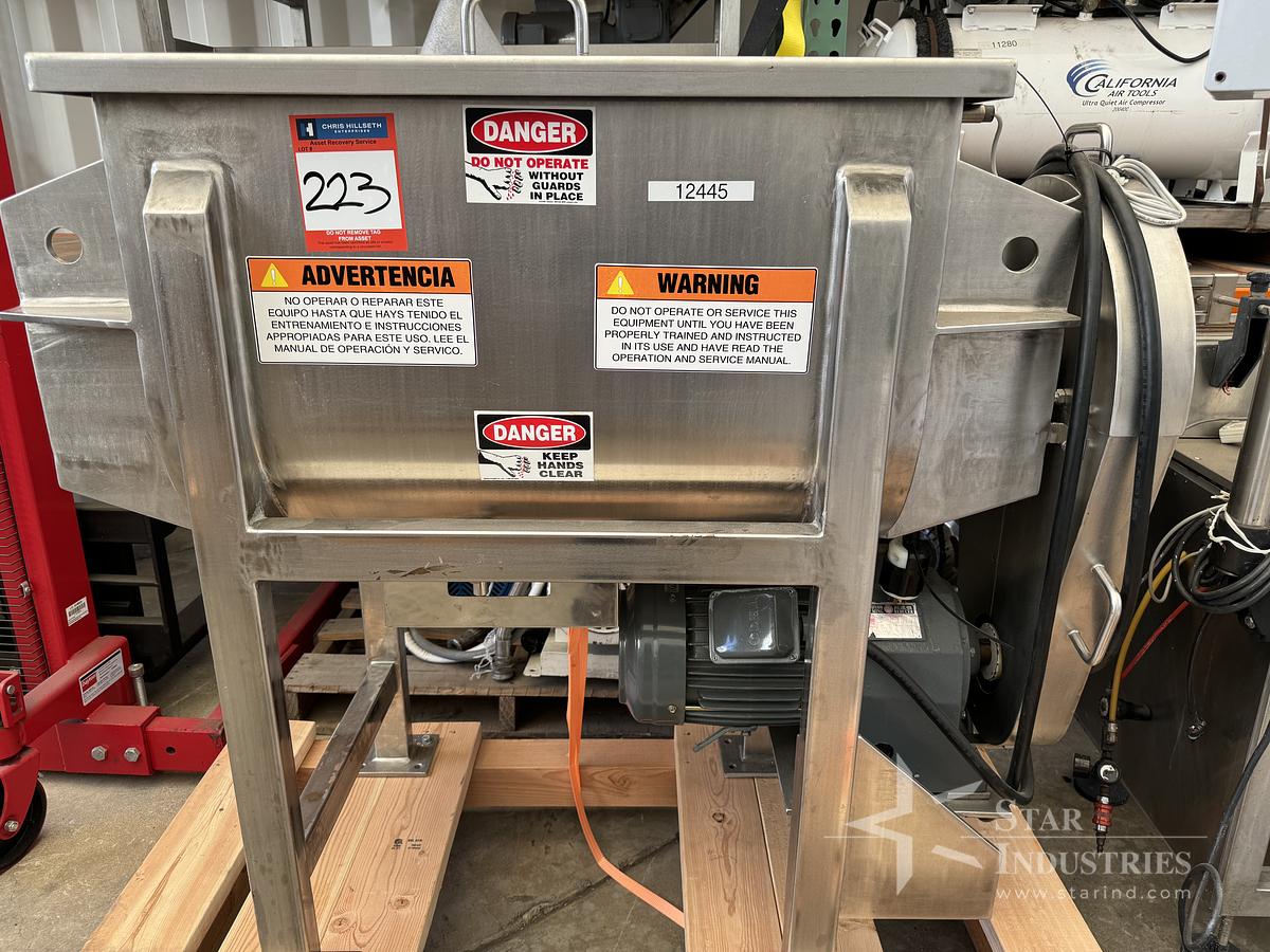 Used 5 c.f. S.S. Double-ribbon Blender