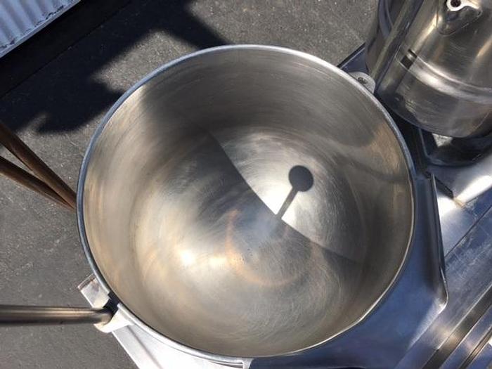 Used Groen 2 x 20 qt. Jacketed Mixer, TDC-2/20