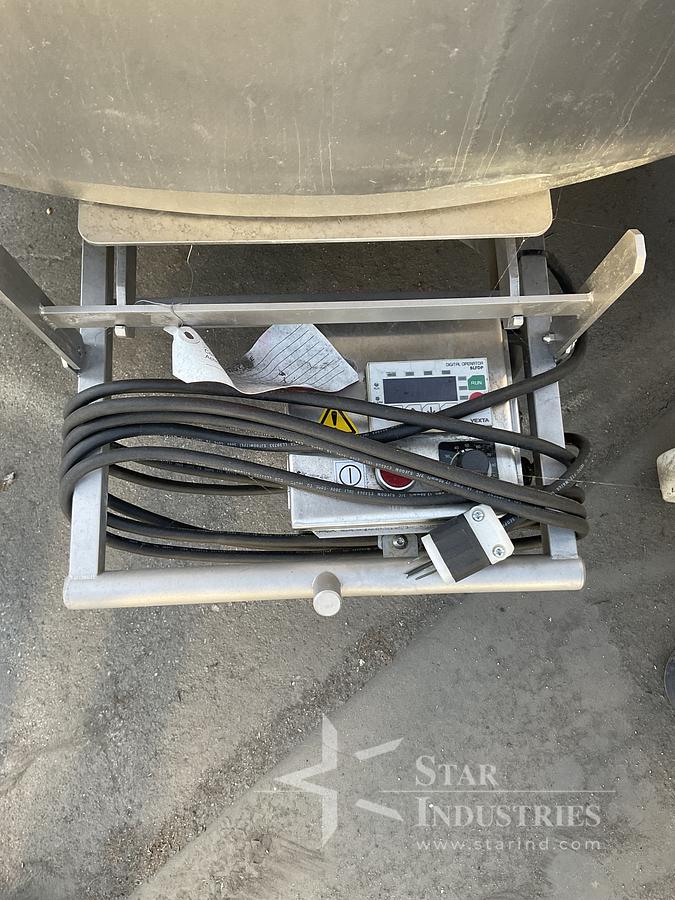 Used ATM Life Sciences 2,000 Liter Tank