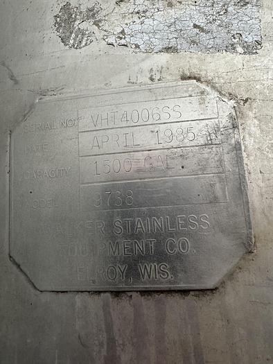 Used Walker 1500 Gallon S/S Tank