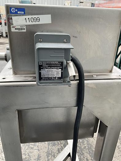 Used Used 8 Quart V- Blender s.s. w/ motor switch includes 2 Lids & valve, s.s. frame w/ wheels, 115/60/1