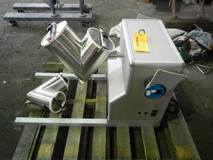 Used Patterson-Kelley 8/4 quart V-blender