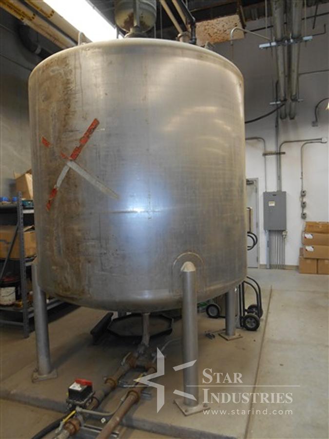 Used Walker 1500 Gallon S/S Tank