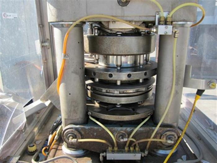 Used Manesty 16 station B-tooled BetaPress