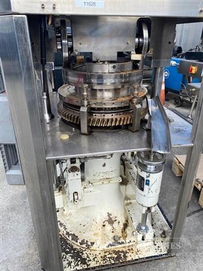Used ROMACO/KORUMA DHV 60/10 HOMOGENIZER/DISPERSER