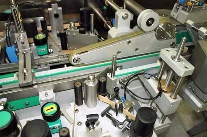 Used Neri BL400 Strip Applicator