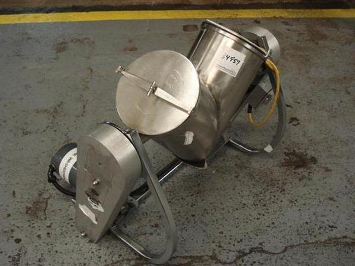 Used Patterson-Kelley 16 quart V-blender