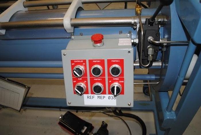 Used 11" Ventura Hydraulic Fabricators horizontal ram Extruder