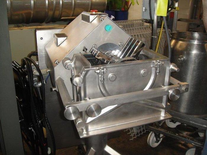 Used Fitzpatrick D6A Sanitary Fitzmill, polished, pan fed