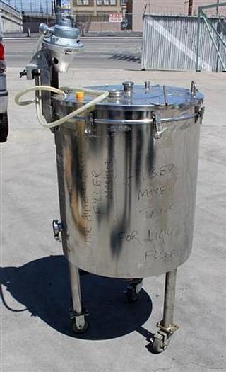 Used S.S. Tank w/ Pneumatic Mixer