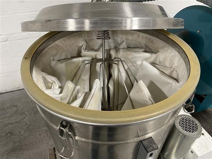 Used CFM Portable Industrial Vacuum, Model 3557/60 7.5