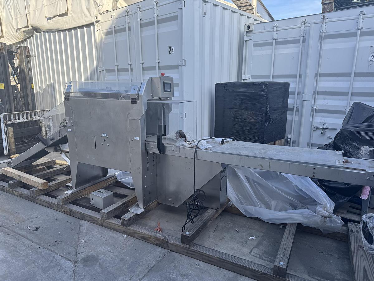 Used Box Taper with Conveyor