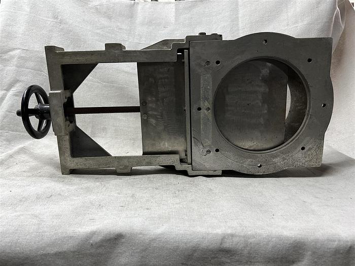 Used A & D Tabletop Platform Scale Model # HV-15V-WP