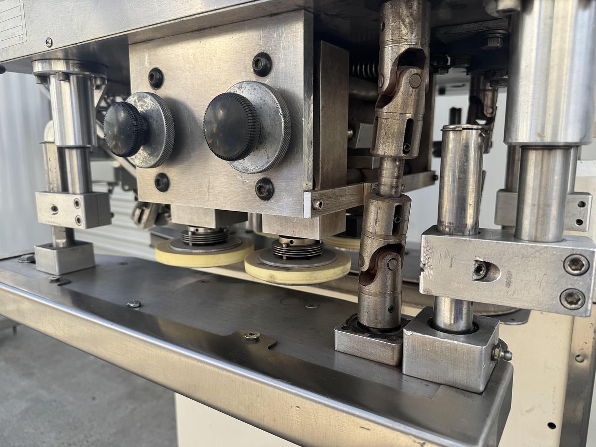 Used KAPS -ALL Capper Model E