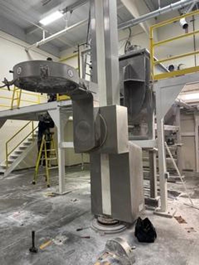 Used Bohle Pharma Post Blender, Bin Post