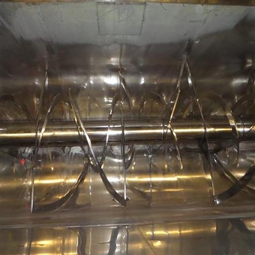 Used 270 c.f. S.S. Ribbon Blender