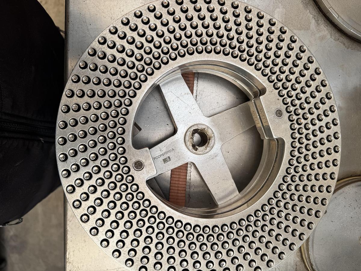 Used Capsugel Model Ultra 8 II Encapsulator