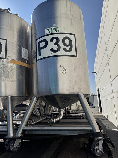 Used Tank, 450 Gallon, 316 Stainless Steel, Dome Top, Cone Bottom