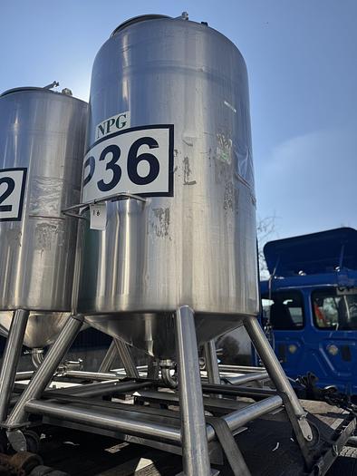 Used Tank, 450 Gallon, 316 Stainless Steel, Dome Top, Cone Bottom, Portable