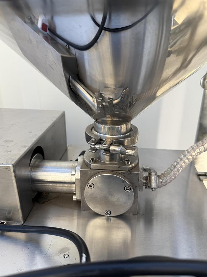 Used Vertical Form Fill Machine - Liquid Stick Packs