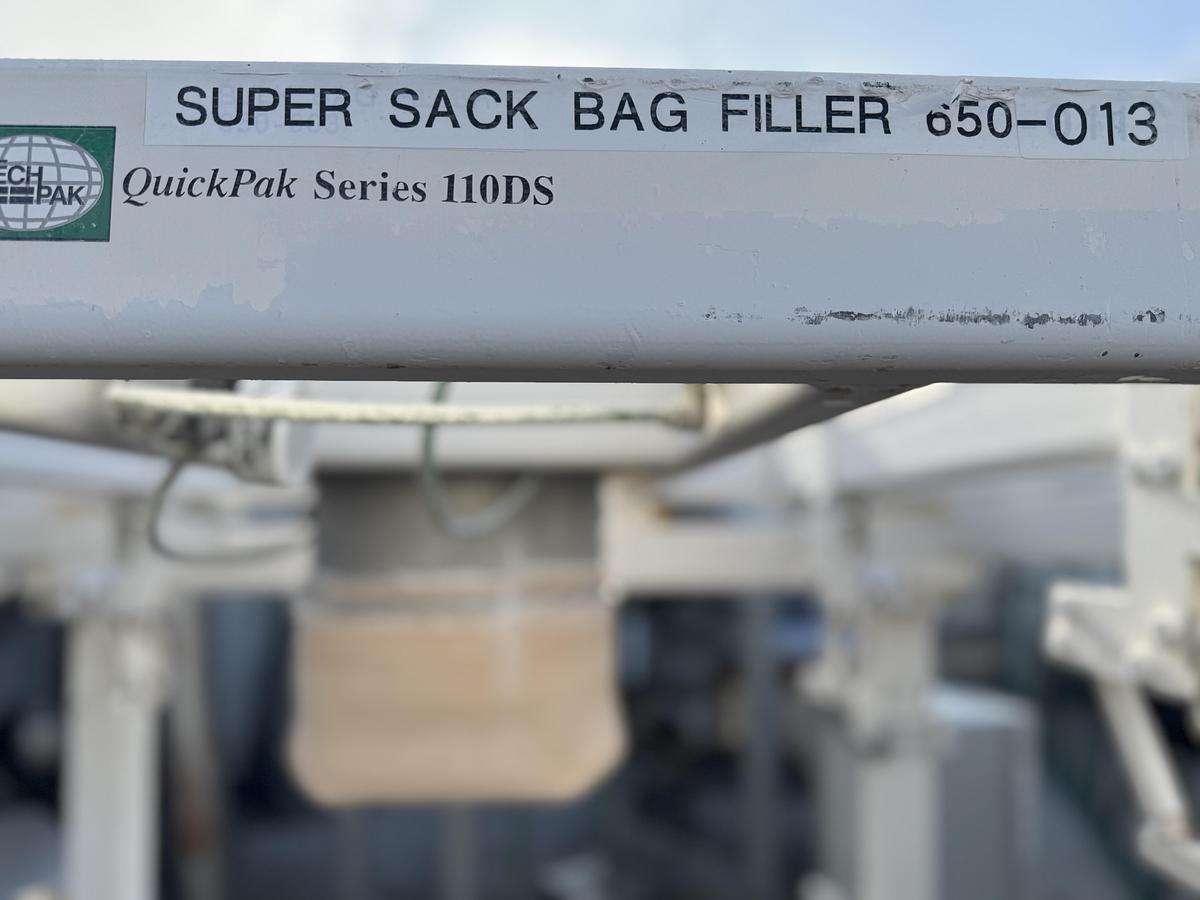 Used Techpak Bag Filler