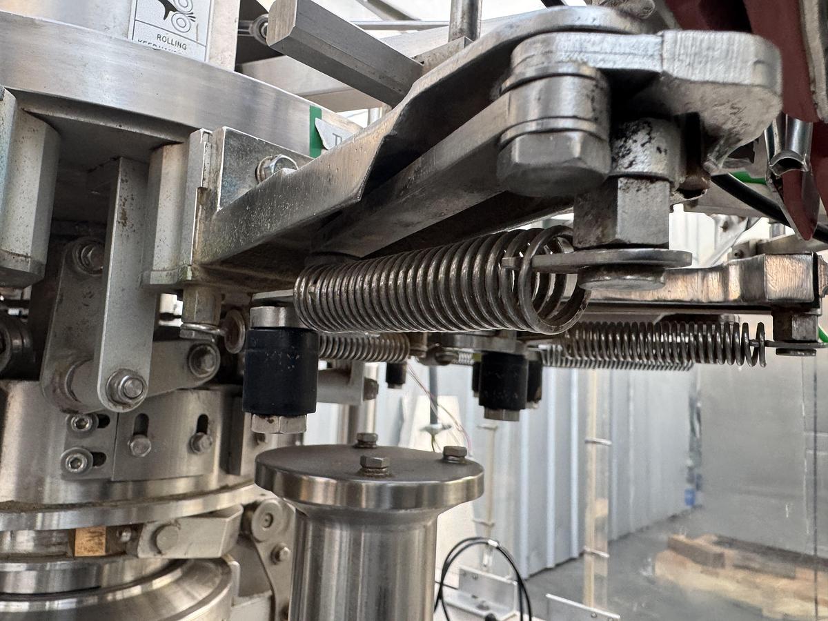 Used Olsen Rotary Filler w/Powder Auger filling Head