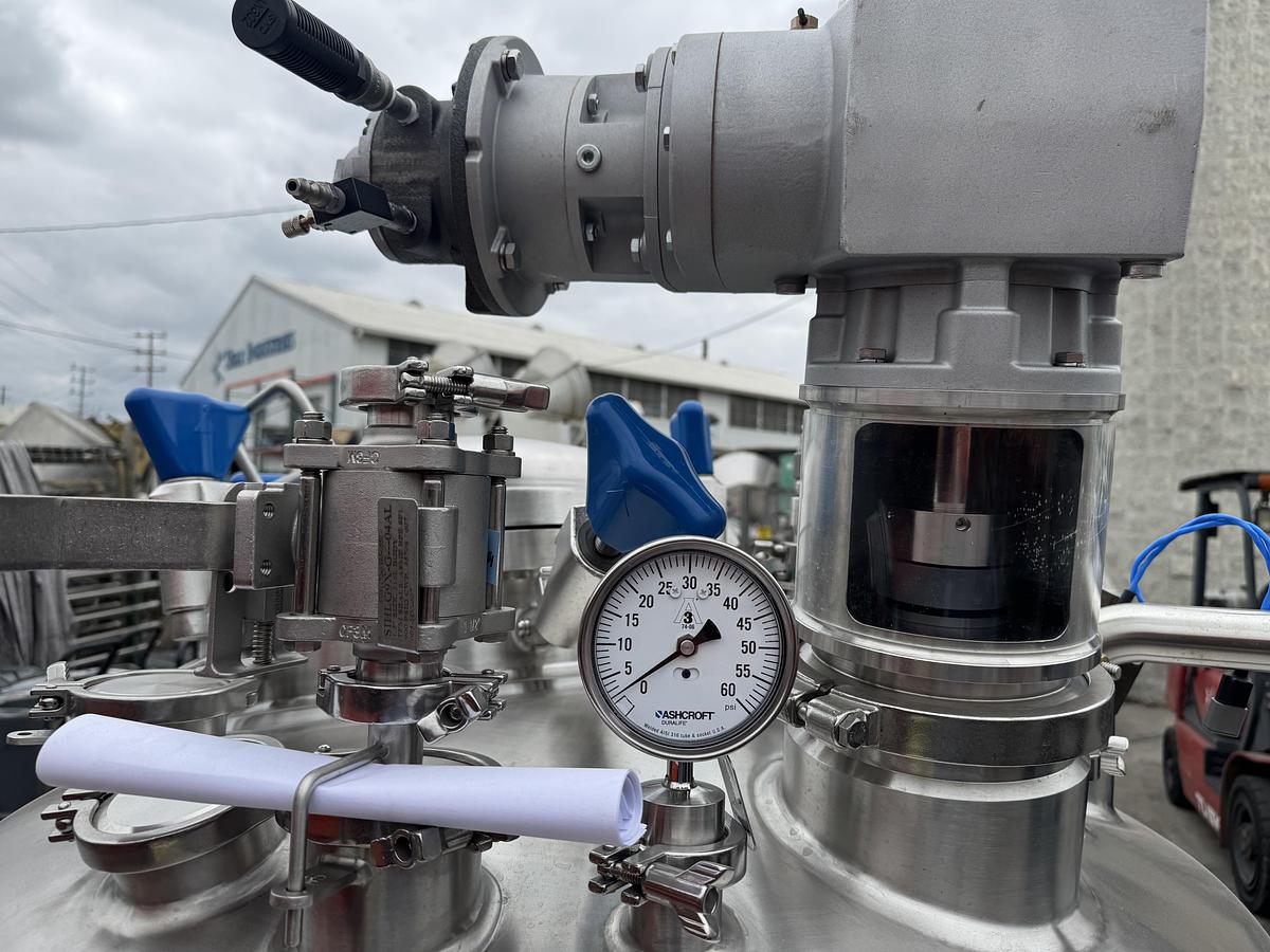 Used 450 liter Holloway S.S. Tank