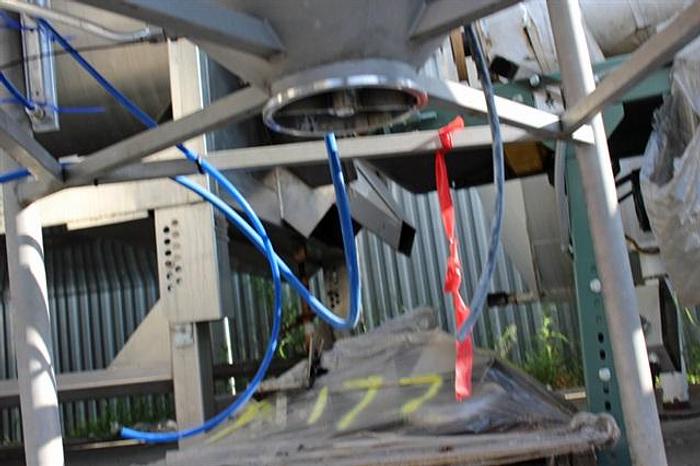 Used Vacuum Hopper, 52" diam x 40" straight x 24" tall cone