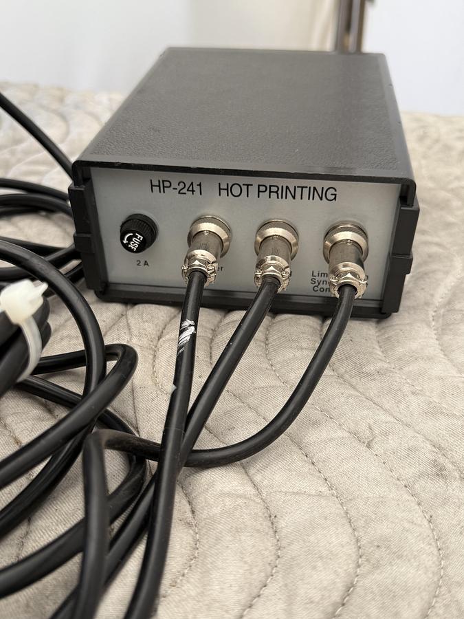 Used Semi -Automatic Labeling Machine 