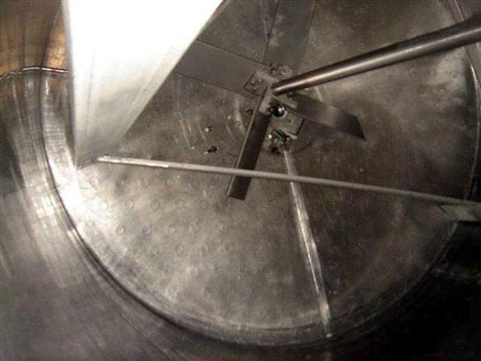 Used 1,500 gallon Tolan Jacketed Tank w/ Mixer