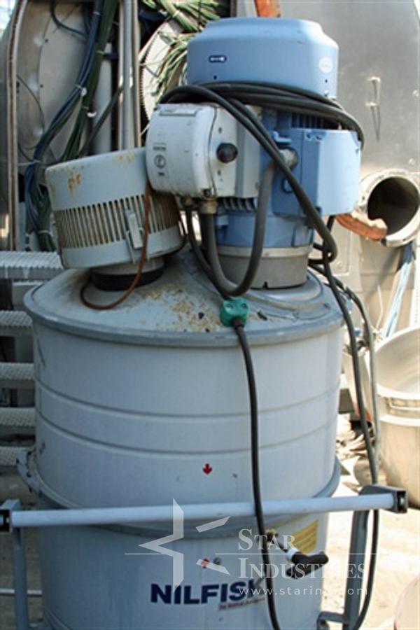 Used Nilfisk Advance GB 033 5500 watt Dust Collector