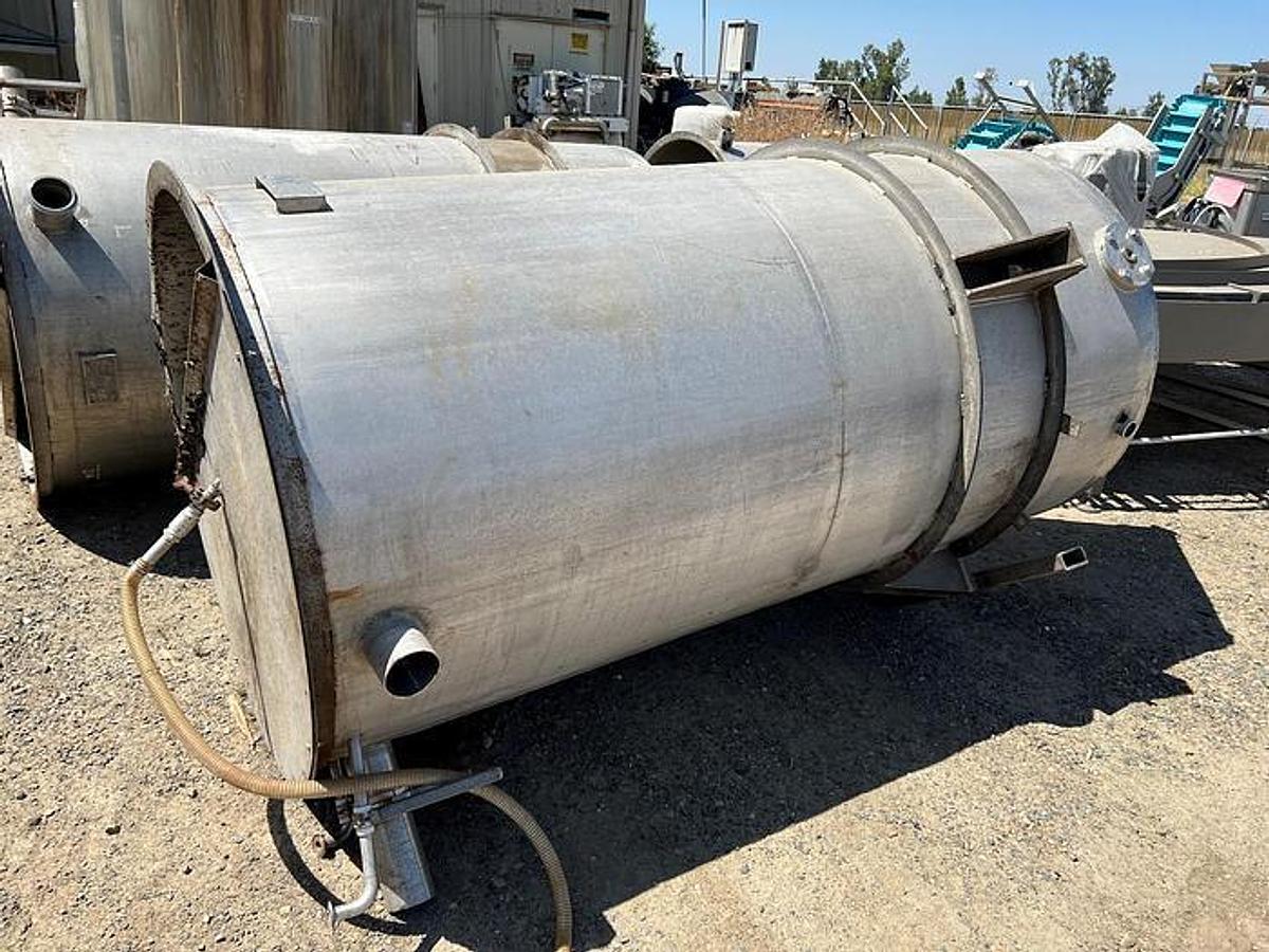Used Tank, 800 Gallon, 316 Stainless, L&A, Cone Bottom