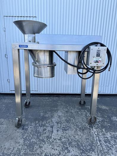 Used Quadro Model 196-S variable speed Comil