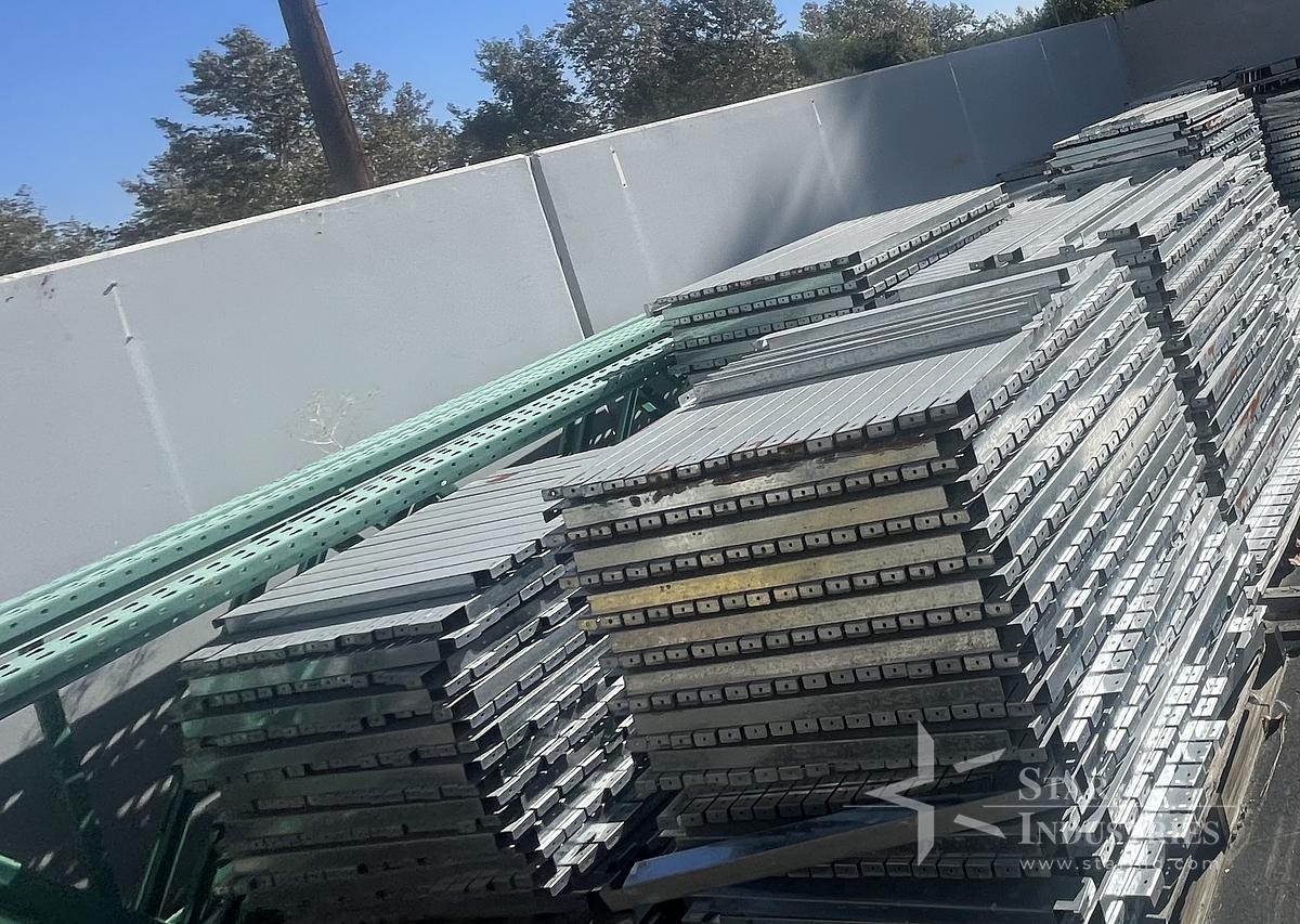 Used Steel King Waterfall Pallet Support