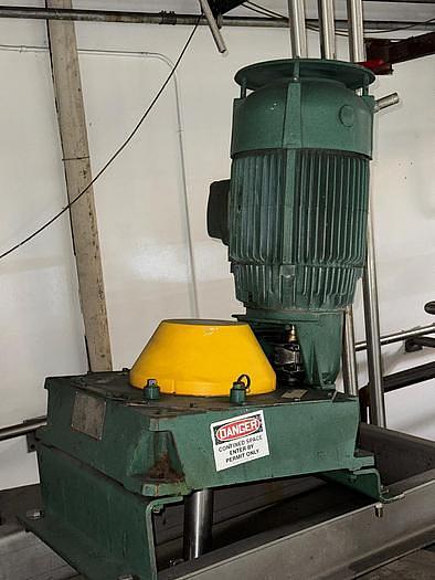 Used Stainless steel agitated dimple jacketed mix tank, approximately 3,000 Gallon