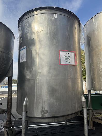 Used Tank, 800-Gallon, Stainless Steel, Agitated, MIX-MOR Mixer