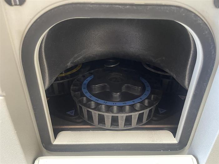 Used Waters Separations Module 2695 HPLC